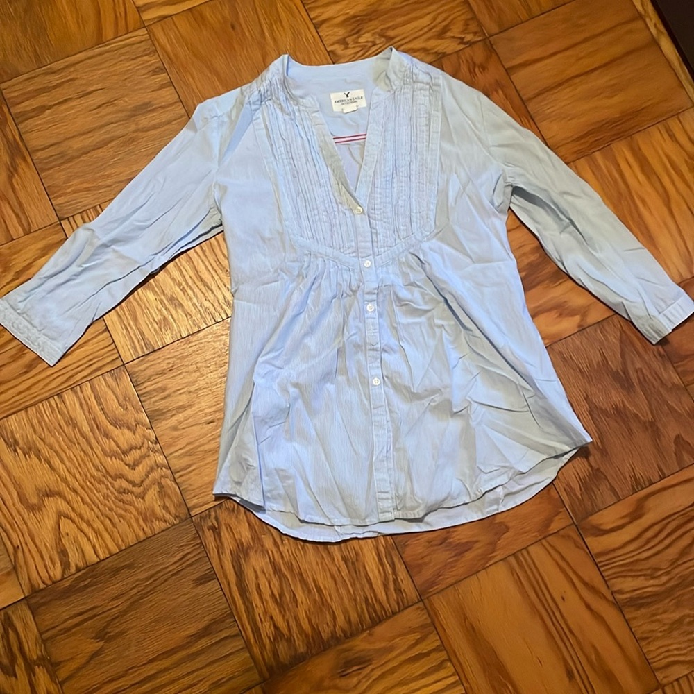 Women’s American Eagle Outfitters Size 10 button front top